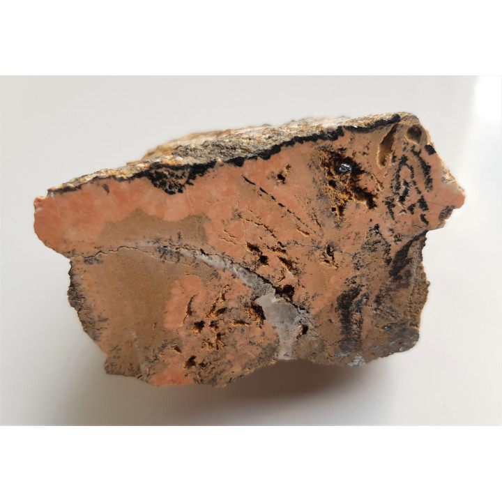 Różowy baryt z kamieniołomu Józefka w Górach Świętokrzyskich