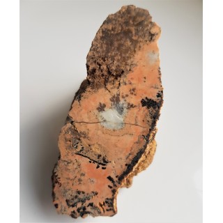 Różowy baryt z kamieniołomu Józefka w Górach Świętokrzyskich