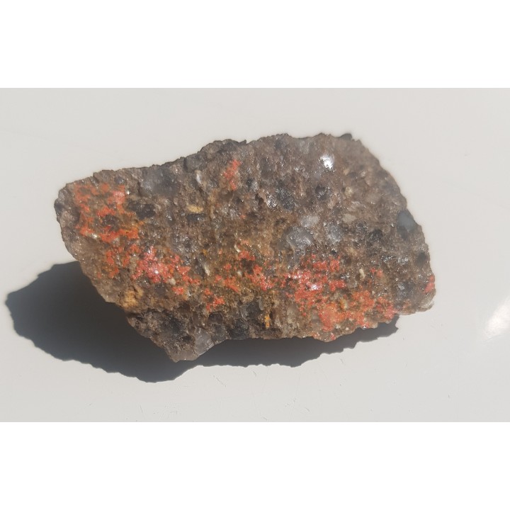 Realgar z kamieniołomu Rabe k. Baligrodu