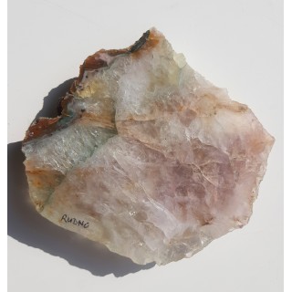 Kwarc różowy i zielony oraz chalcedon z Rudna k. Krakowa