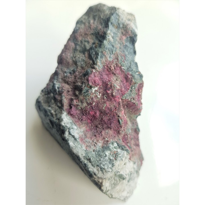 Erytryn z Ciechanowic k. Miedzianki w Sudetach