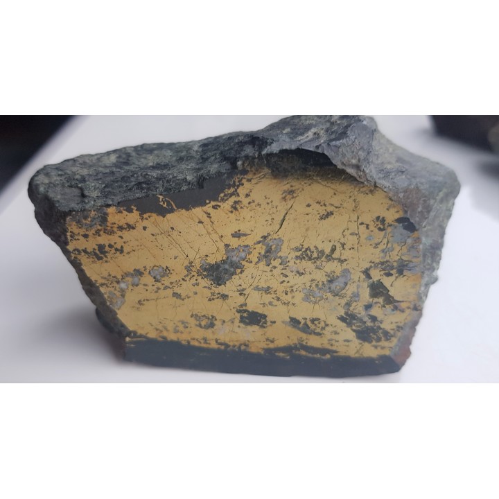 Masywna, miąższa żyła chalkopirytu z Miedzianki sudeckiej