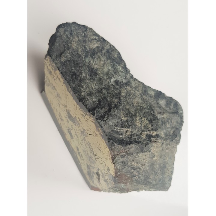 Masywna, miąższa żyła chalkopirytu z Miedzianki sudeckiej