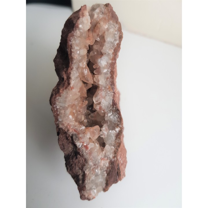 Druza idealnie wykształconych kalcytów z Grzęd k. Wałbrzycha