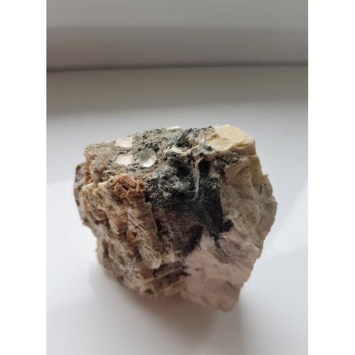 Topaz na skaleniu ze Strzegomia