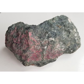 Erytryn i kottigit z Ciechanowic k. Miedzianki w Sudetach