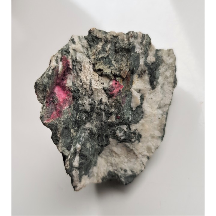 Erytryn i kottigit z Ciechanowic k. Miedzianki w Sudetach