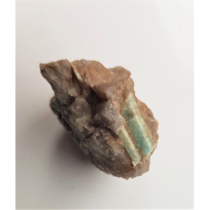 Akwamaryn z Ptasich Gniazd k. Szklarskiej Poręby