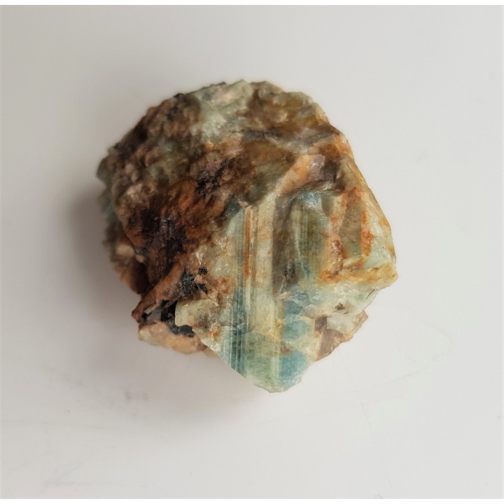 Akwamaryn z Ptasich Gniazd k. Szklarskiej Poręby