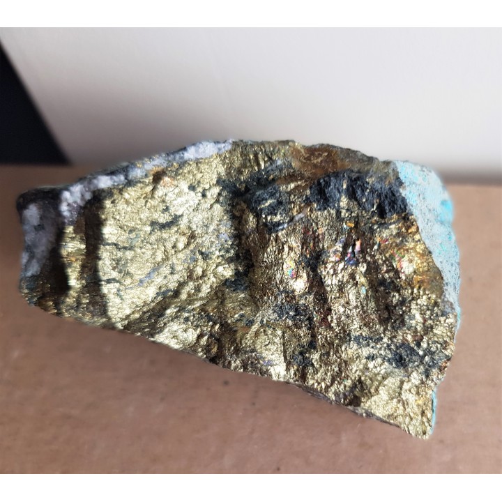 Bryłka masywnego chalkopirytu z Miedzianki k. Janowic Wlk.