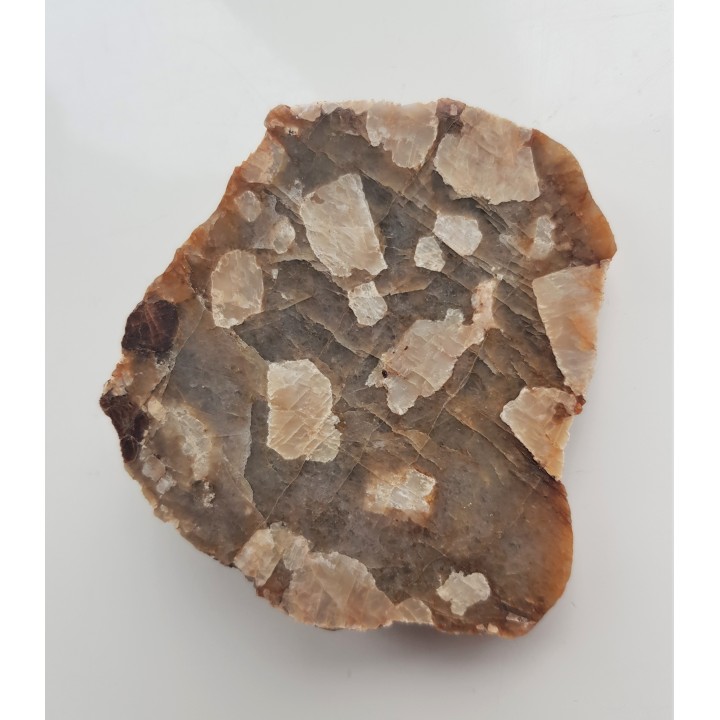 Pegmatyt z prawidłowo wykształconymi kryształami skaleni potasowych, eratyk, Nowe Miasteczko