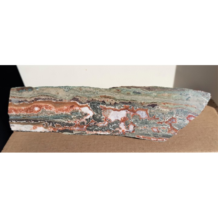 Agat żyłowy z Borówna obficie impregnowany pirytem