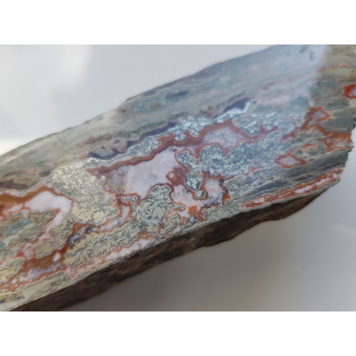 Agat żyłowy z Borówna obficie impregnowany pirytem