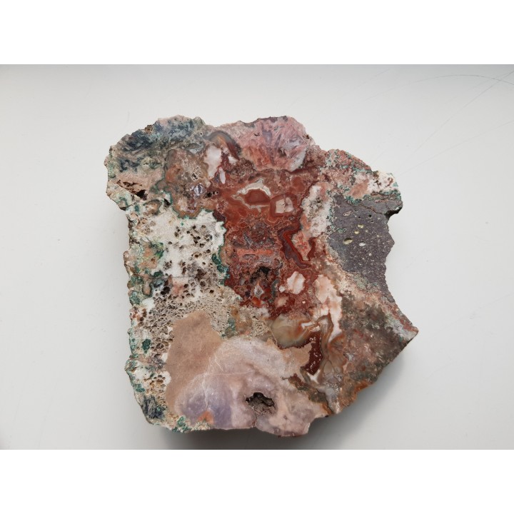 Miedź rodzima w jaspiso-agacie z Sokołowca w Górach Kaczawskich