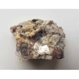 Andaluzyt z Zagórza Śląskiego