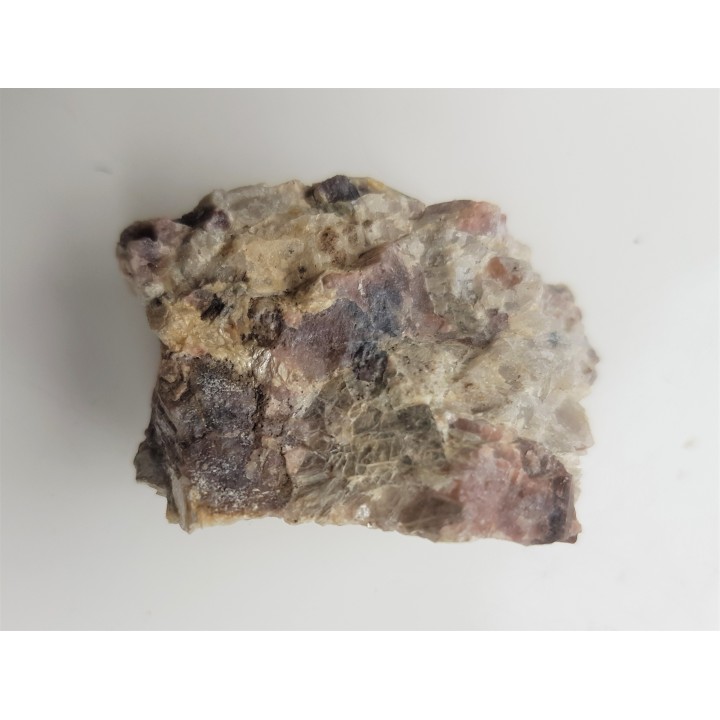 Andaluzyt z Zagórza Śląskiego