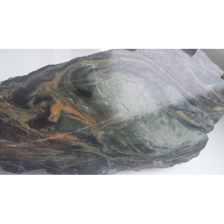 Wyjątkowa skała wapniowo-krzemianowa z Kowar