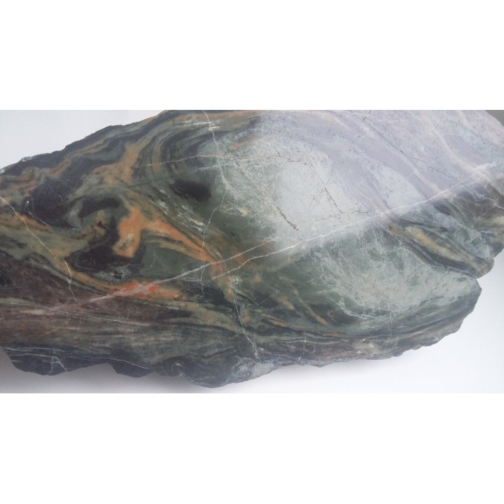 Wyjątkowa skała wapniowo-krzemianowa z Kowar