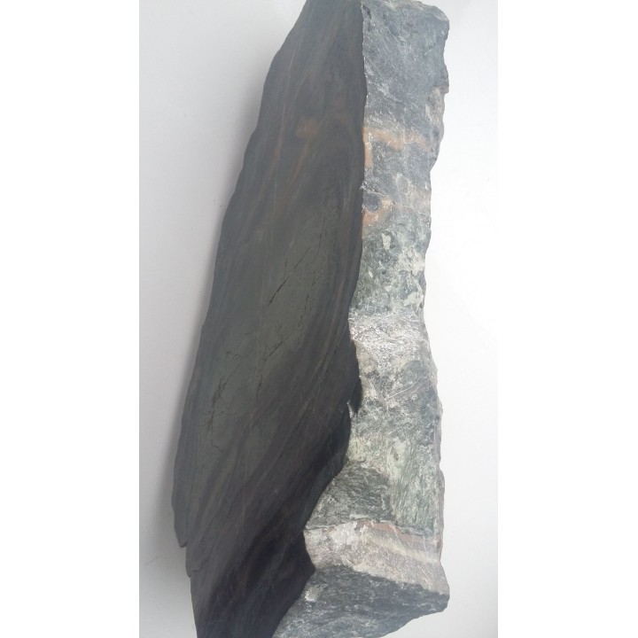 Wyjątkowa skała wapniowo-krzemianowa z Kowar