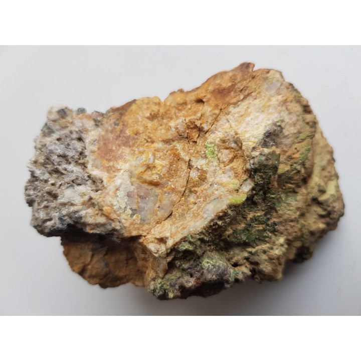 Cerusyt oraz piromorfit z Janowic Wlk.