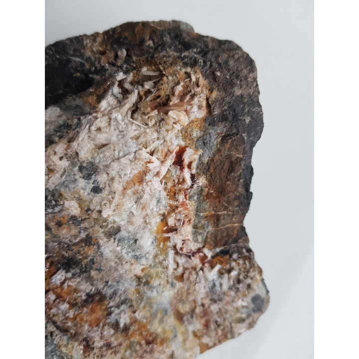 Unikatowa szczotka kryształów cerusytu z Janowic Wlk.