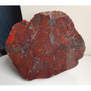 Jaspis ze Starych Bogaczowic w odcieniach czerwieni i brązu