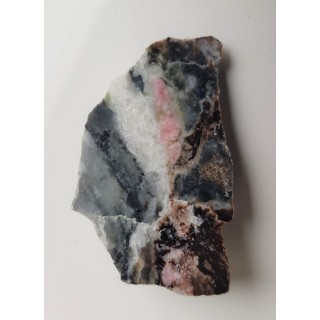 Ozdobny skarn magnezowy z Łażan k. Żarowa