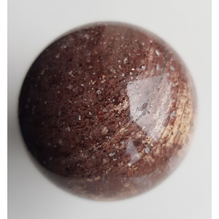 Kula z ryolitu/porfiru z Gór Kaczawskich