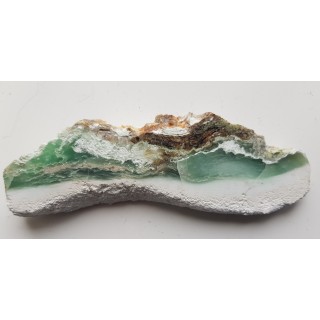 Chryzopraz w magnezycie z Wir k. Sobótki