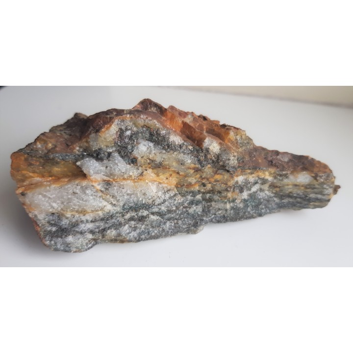 Gahnit - zielony spinel cynkowy z Gierczyna