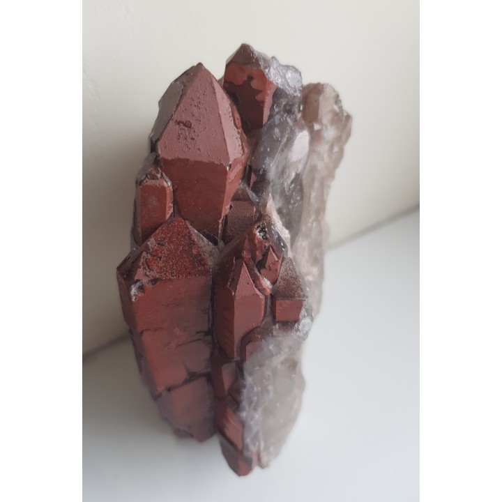 Kwarc żelazisty z pegmatytu w Rudawach Janowickich