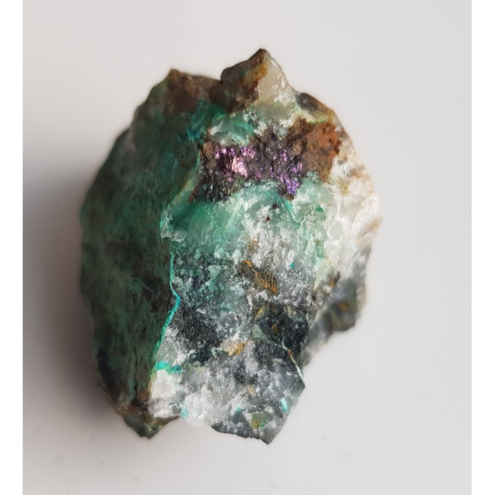 Bornit w żyle rudnej z kopalni Einigkeit w Miedziance