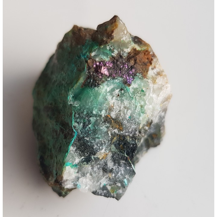 Bornit w żyle rudnej z kopalni Einigkeit w Miedziance