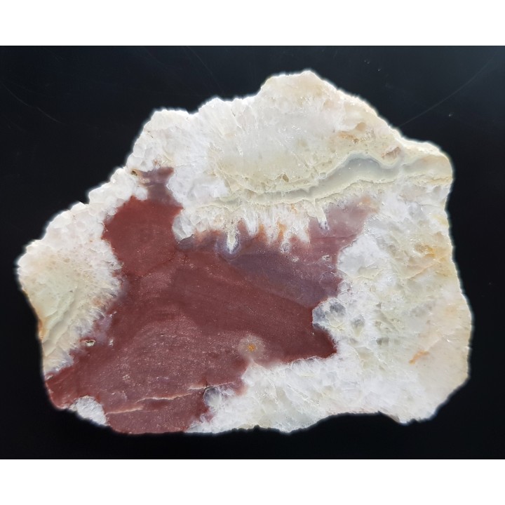 Przekrój przez wypełnioną druzę kwarcową z Czarnowa k. Kamiennej Góry