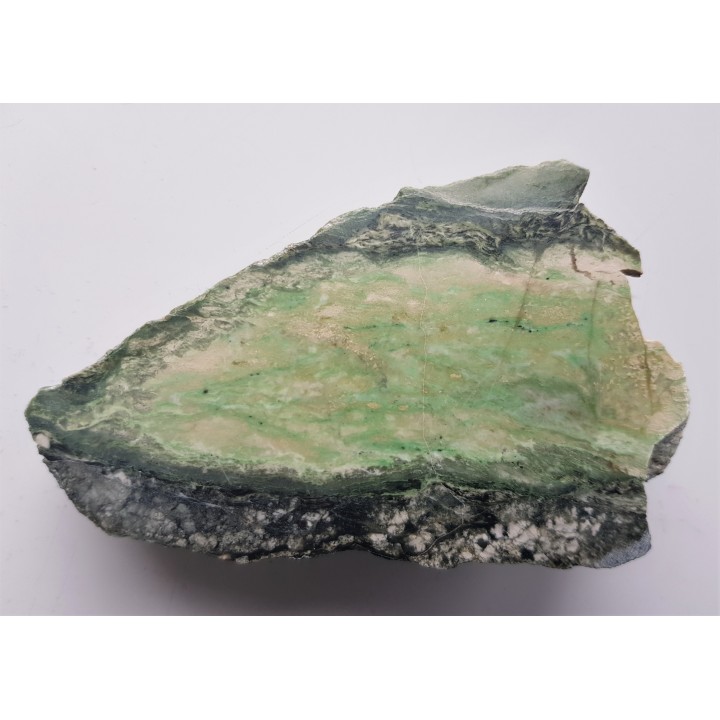 Rodingit z minerałami chromu z Jordanowa Śląskiego