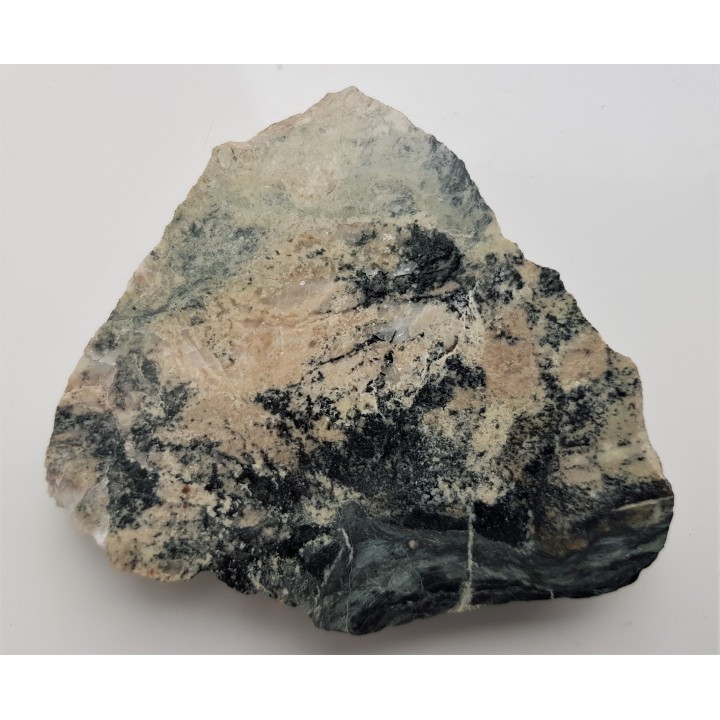 Skała leukokratyczna z Wirów k. Sobótki ze złoża magnezytu