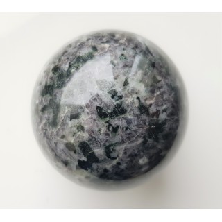 Kula z anortozytu, leukogabra (eratyk, lubuskie)