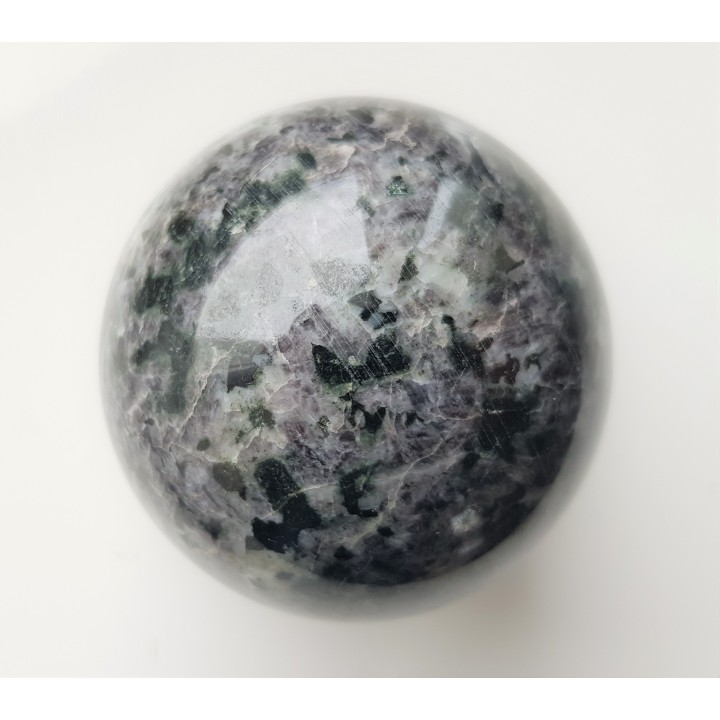 Kula z anortozytu, leukogabra (eratyk, lubuskie)