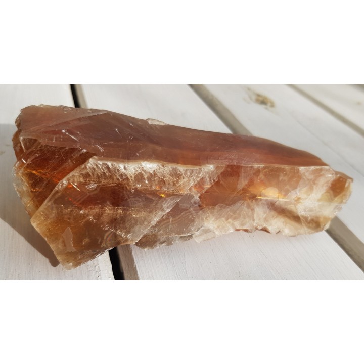 Niezwykły, pomarańczowy gips z LGOM