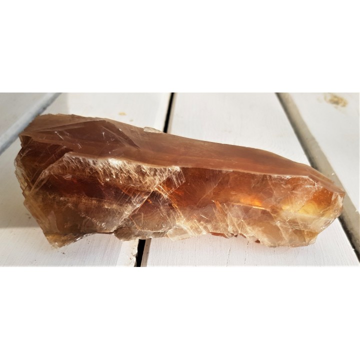 Niezwykły, pomarańczowy gips z LGOM