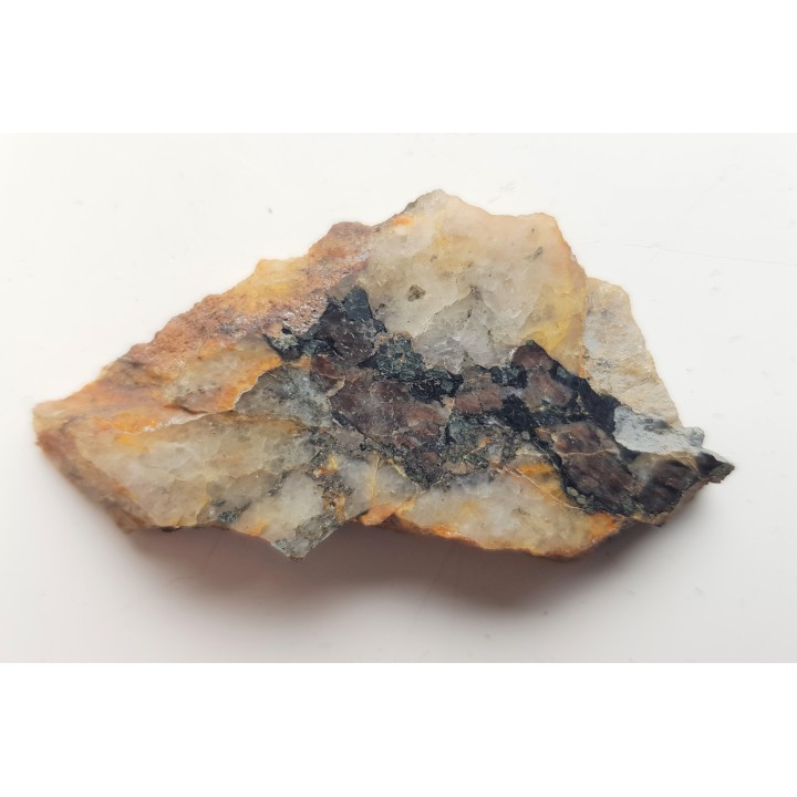 Gahnit (spinel cynkowy) z Gierczyna