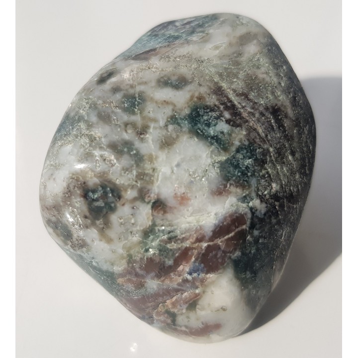 Pegmatoid z szafirem ze Złotego Stoku