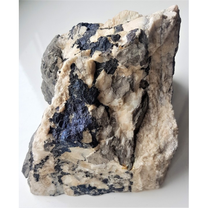 Duży okaz kowelinu w żyle barytowej z ZG Lubin