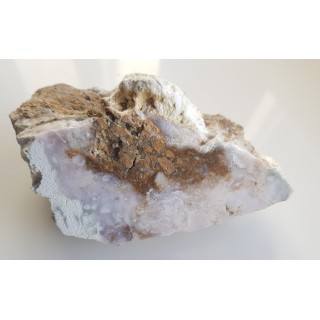 Fioletowy chalcedon z kopalni magnezytu w Wirach k. Sobótki