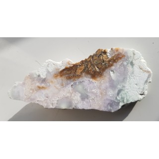 Fioletowy chalcedon z kopalni magnezytu w Wirach k. Sobótki