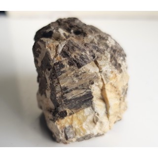 Antofyllit w pegmatycie z Przedborowej