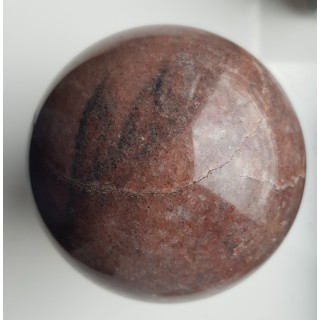 Kula z czerwonego granitoidu (eratyk, lubuskie)