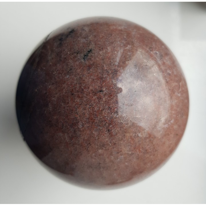 Kula z czerwonego granitoidu (eratyk, lubuskie)