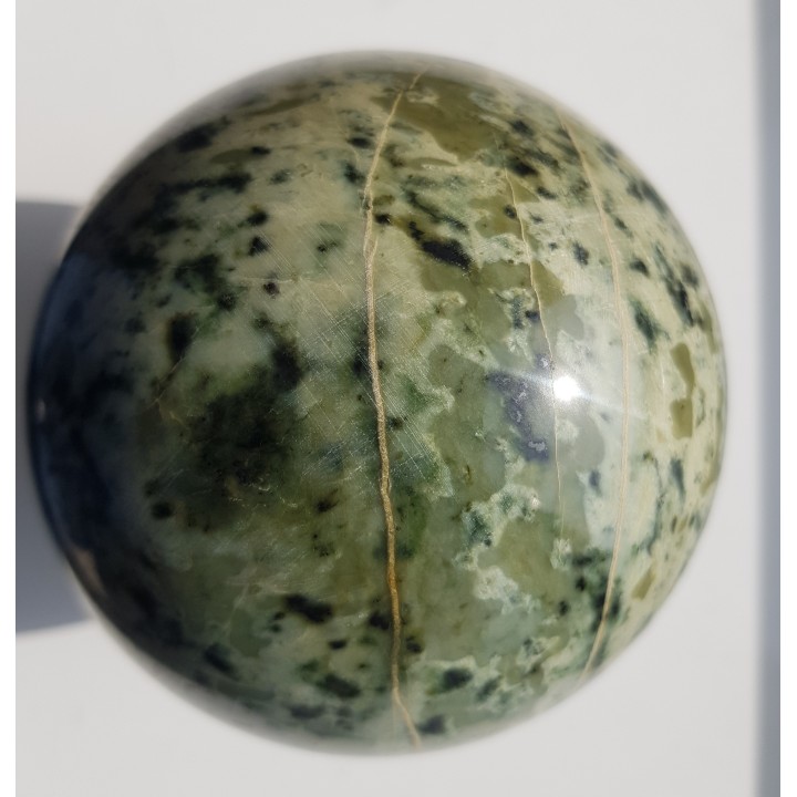 Kula z nefrytu z Jordanowa Śląskiego