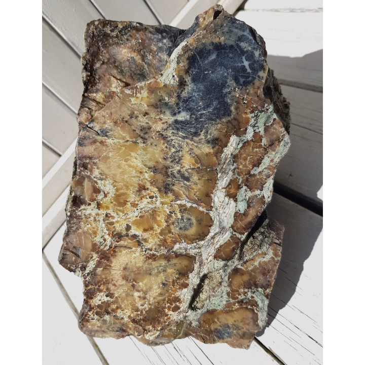 Wielki, muzealny okaz barwnego opalu z Nasławic k. Wrocławia